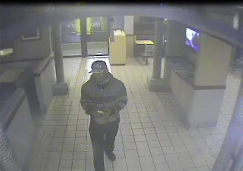 Jacksonville Police Searching For Suspect Behind Mcdonalds Armed