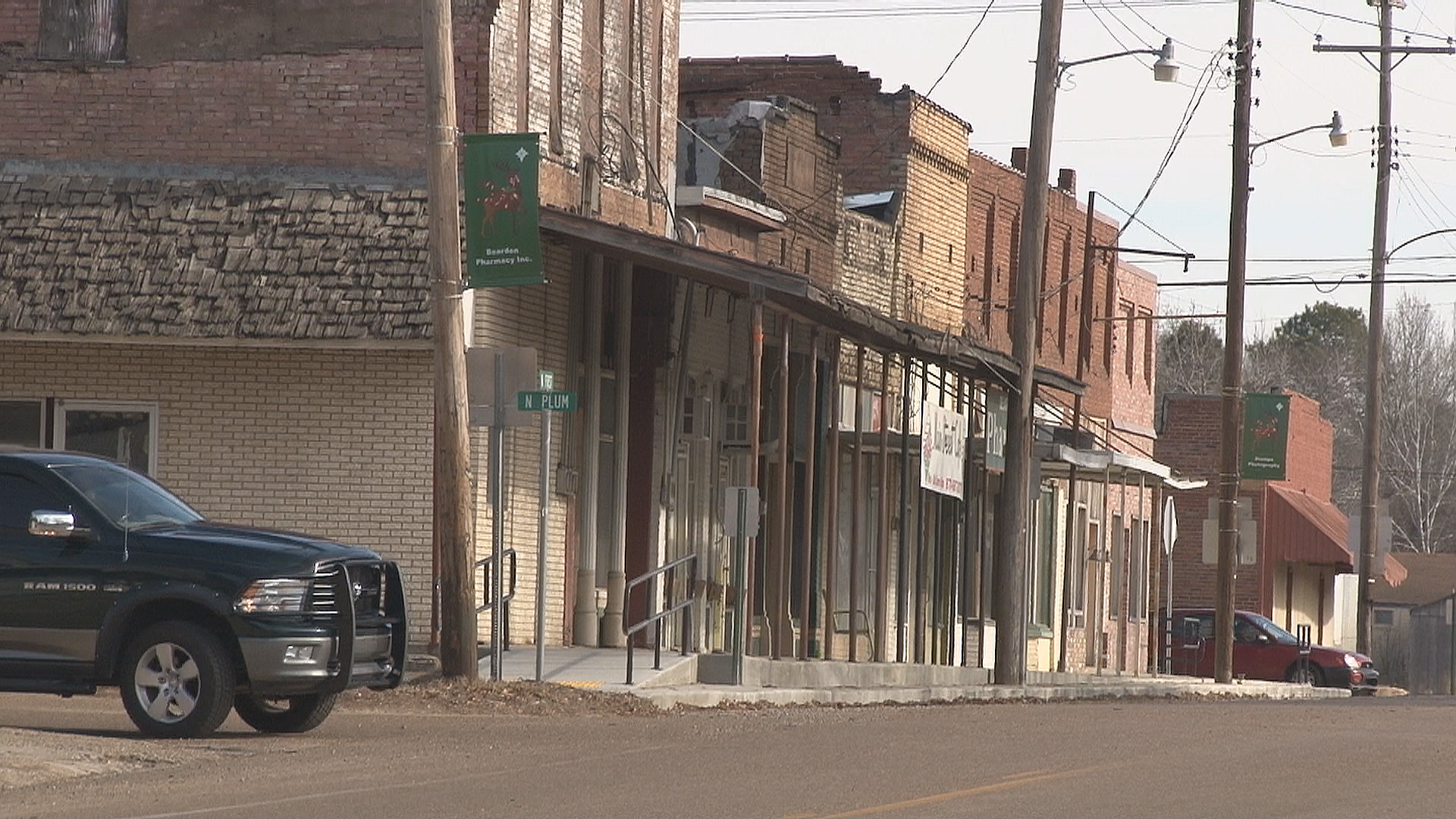 'Bottom Dollar' store brings top dollar heart & business to people in
